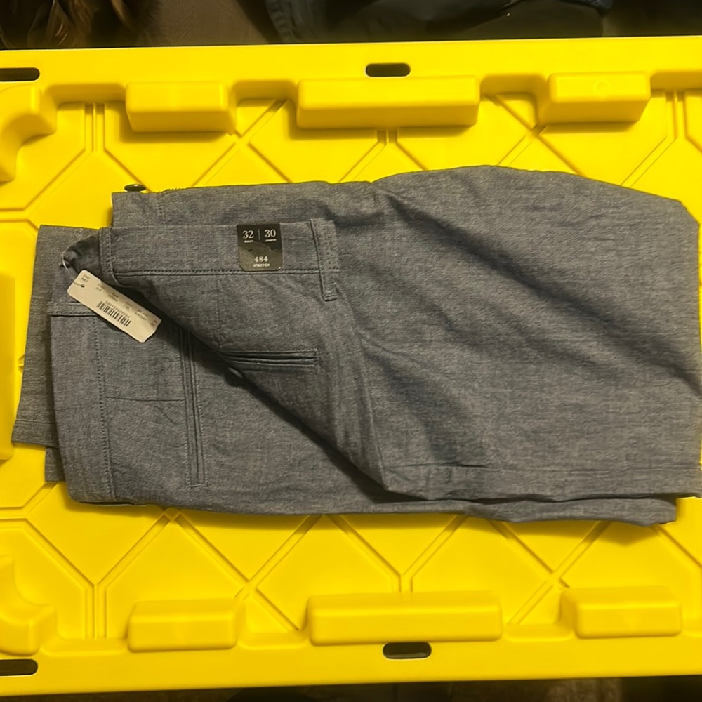 J.crew 484 Slim Stretch Khaki Pants Size 32x30 in chambray blue. Brand new.